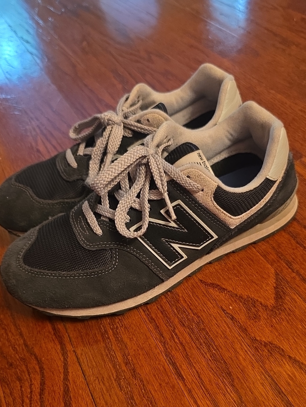 New Balance Men’s Black and Gray Lace-Up Athletic Sneakers
